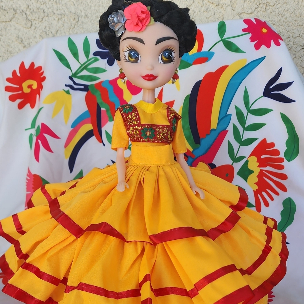 Frida doll